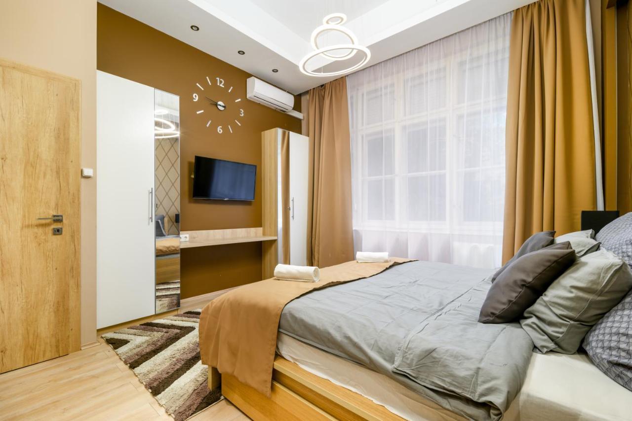 Downtown Deluxe-Two Bedroom Apartment With Sauna Budapest Kültér fotó